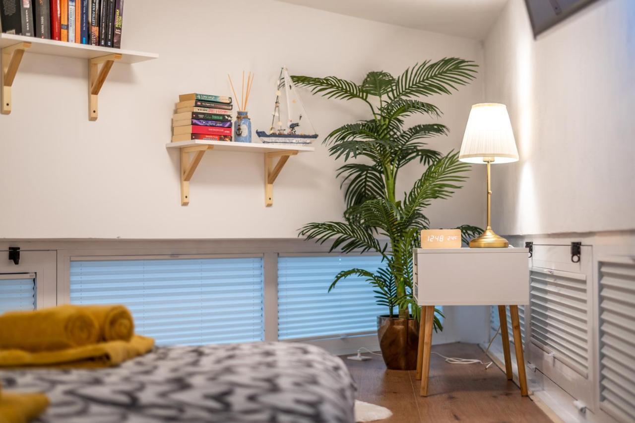 Studio Apartment Lion Portorose Exterior photo