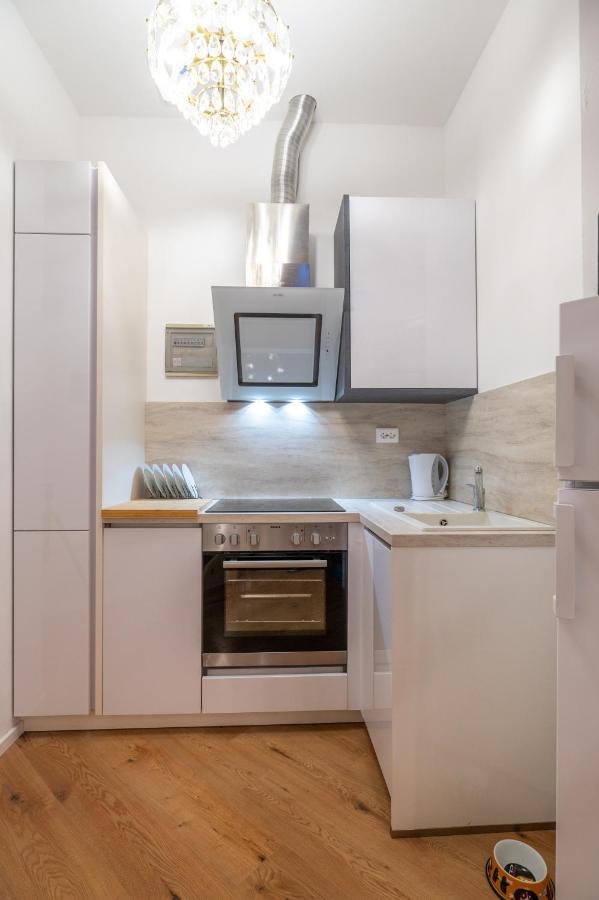 Studio Apartment Lion Portorose Exterior photo